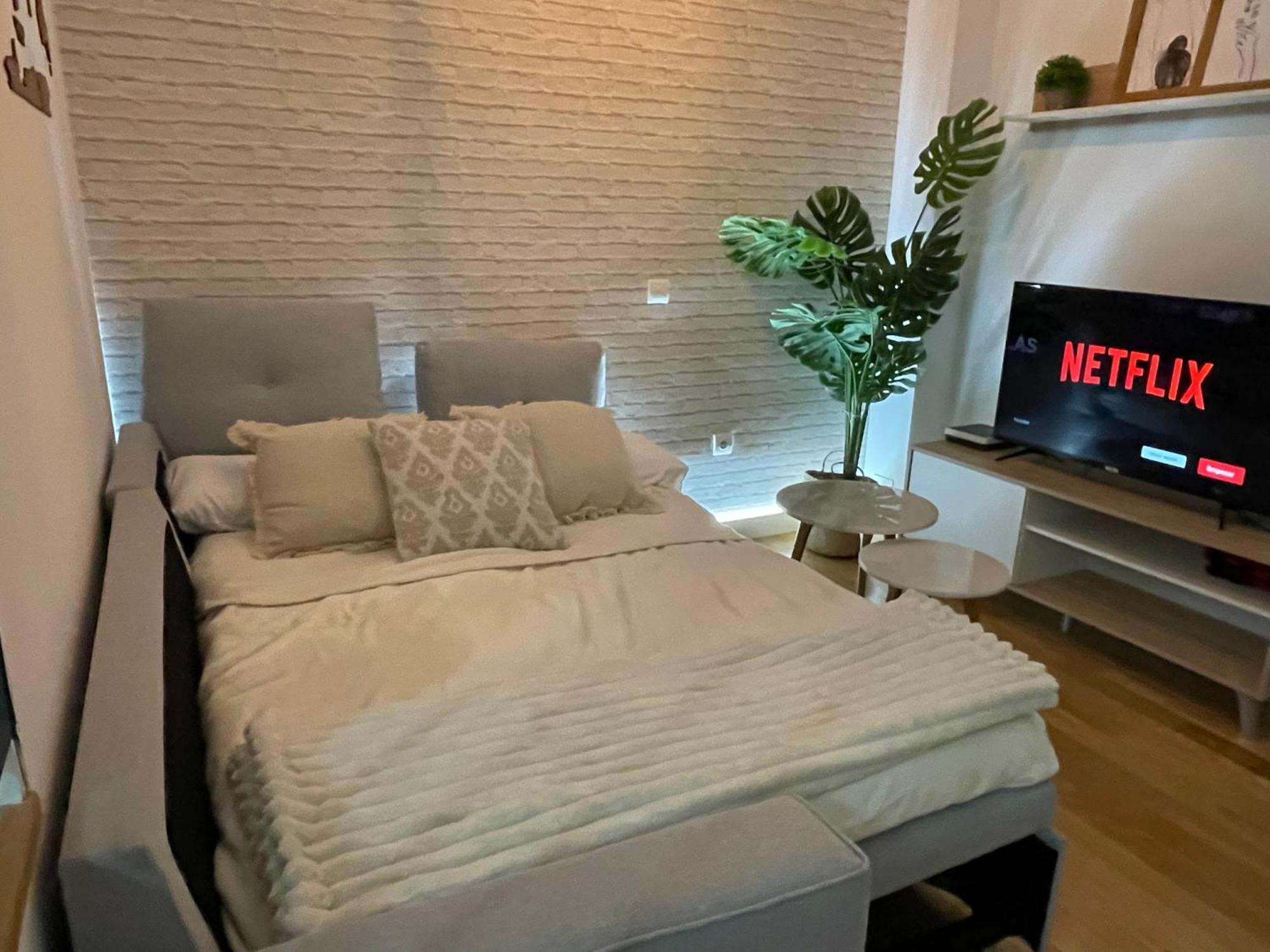 Precioso Apartamento Recien Reformado En Centro Montesilvano Exterior foto